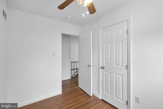 6212 CARTERS LN, Riverdale, MD 20737