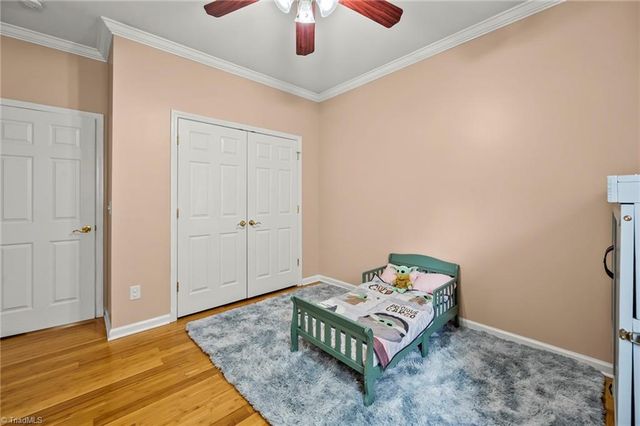 4128 Shadetree Drive, Winston-salem, NC 27107