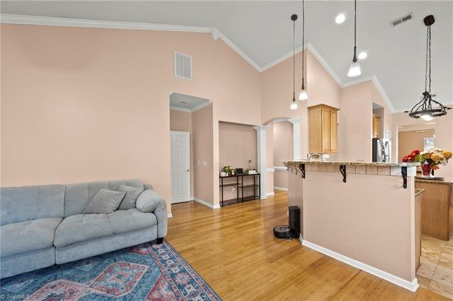 4128 Shadetree Drive, Winston-salem, NC 27107