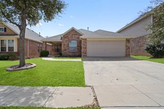 5028 Gadsden Avenue, Fort Worth, TX 76244
