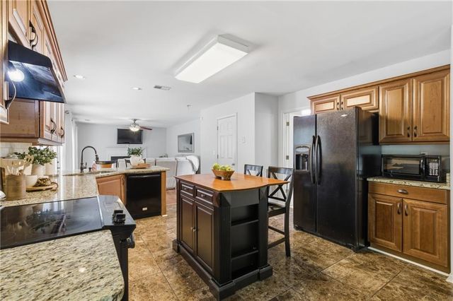 752 Hunters Trace, Dallas, GA 30157