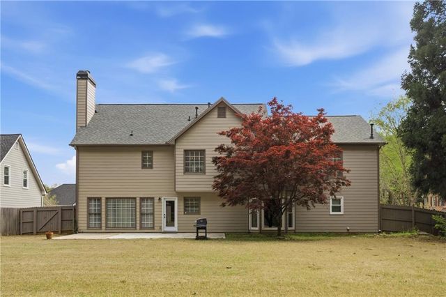 752 Hunters Trace, Dallas, GA 30157