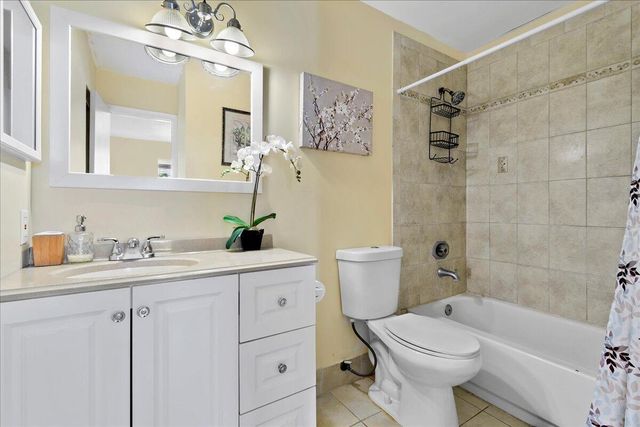 12710 Peconic Court, Wellington, FL 33414