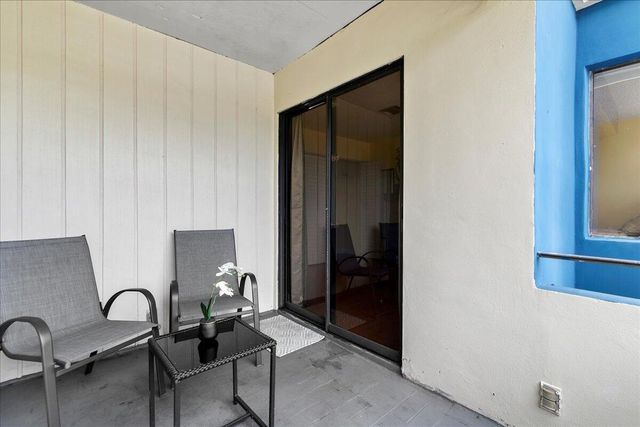 12710 Peconic Court, Wellington, FL 33414
