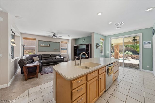 193 Regal Sunset Avenue, Henderson, NV 89002