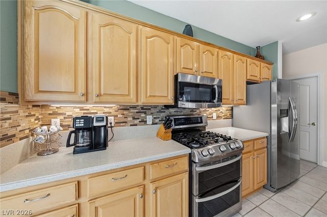 193 Regal Sunset Avenue, Henderson, NV 89002
