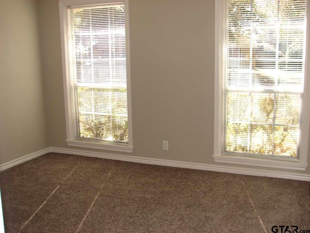 419 Top Hill Dr., Tyler, TX 75703