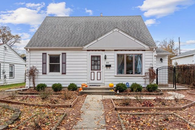 5721 N 58th STREET, Milwaukee, WI 53218