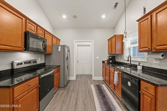 14 Carolina Village Circle, Beaufort, SC 29906