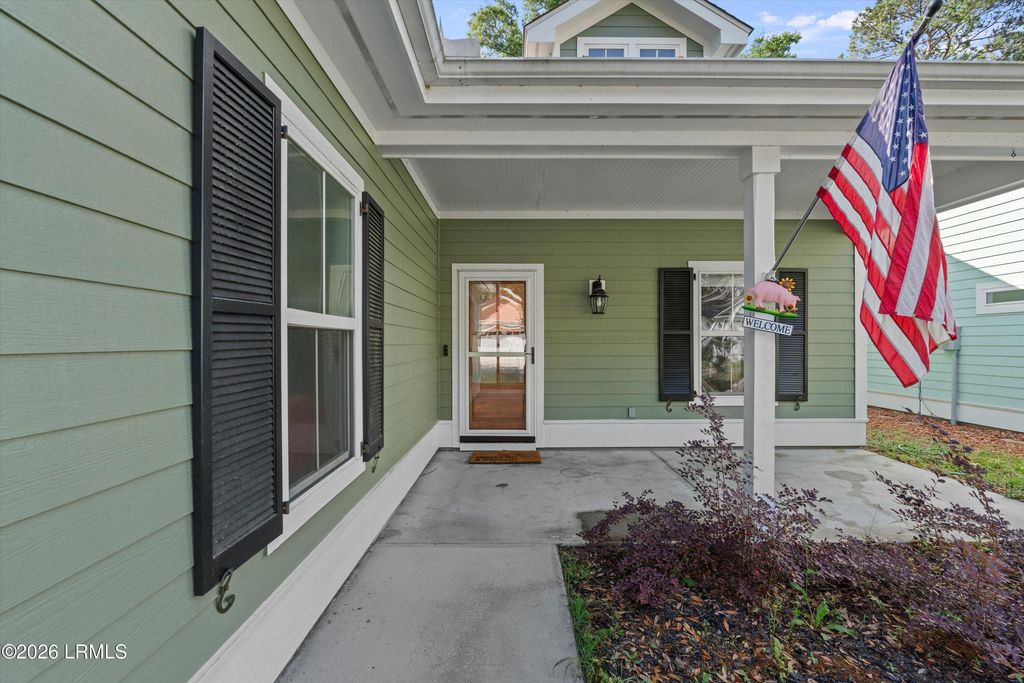 14 Carolina Village Circle, Beaufort, SC 29906