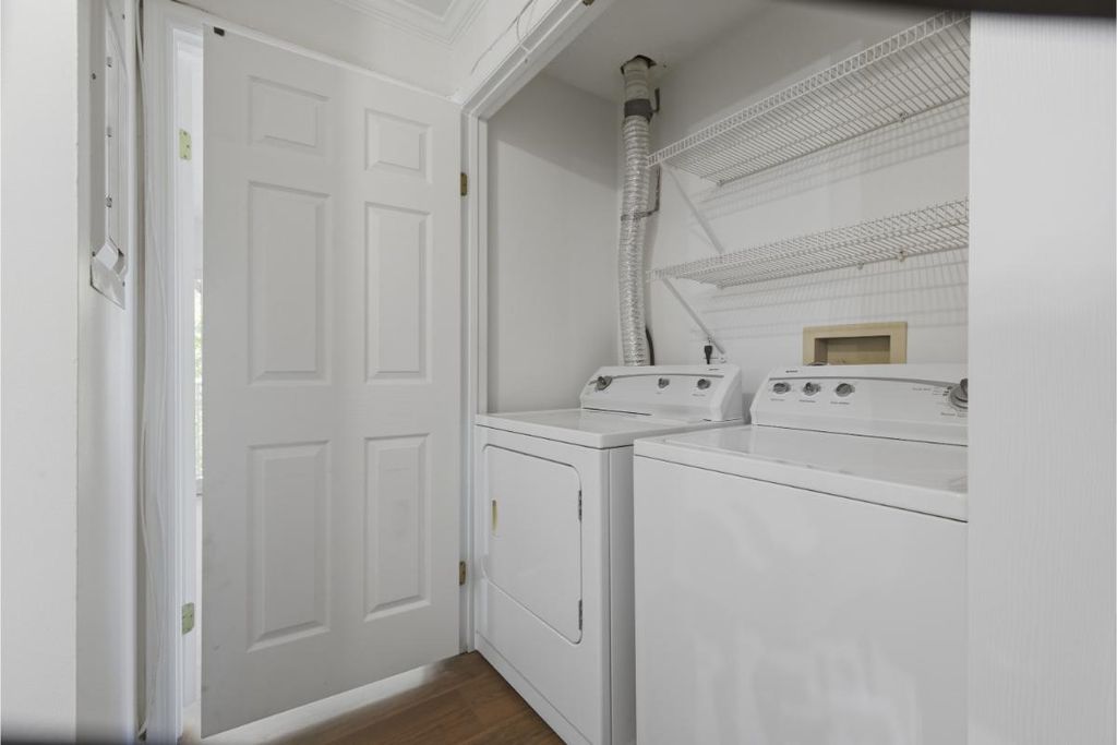 Image 13 of property listing at 6470 GREEN FIELD RD #1-105, Elkridge, MD 21075