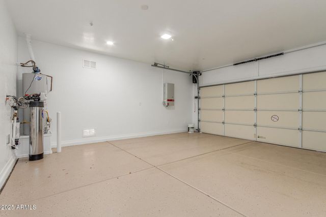 41401 N MAIDSTONE Court, Anthem, AZ 85086