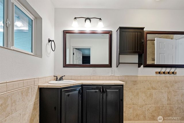 14005 51st Avenue E, Tacoma, WA 98446