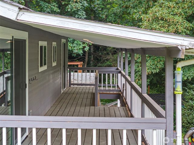 14005 51st Avenue E, Tacoma, WA 98446