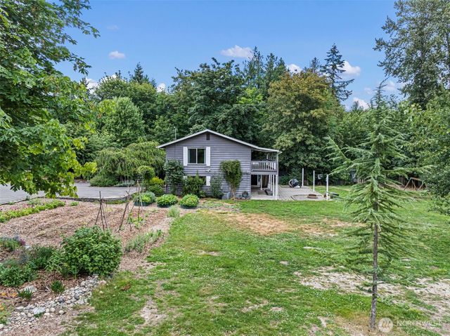 14005 51st Avenue E, Tacoma, WA 98446