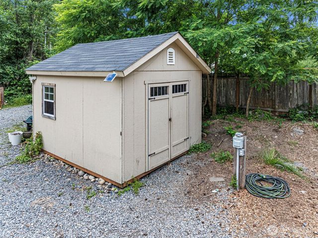 14005 51st Avenue E, Tacoma, WA 98446