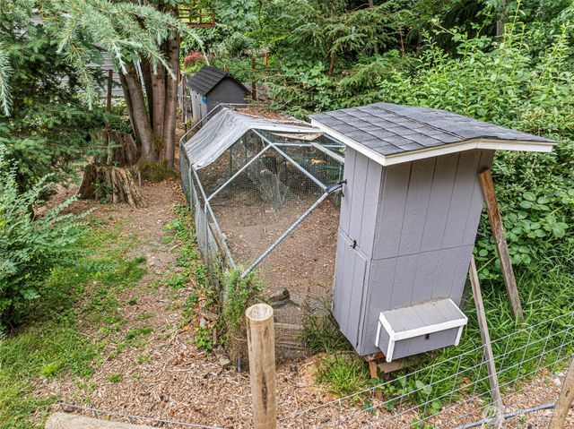 14005 51st Avenue E, Tacoma, WA 98446