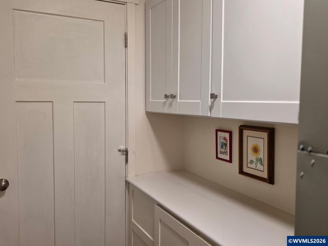 1626 1st Av E, Albany, OR 97321