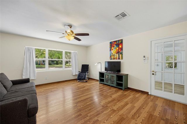 4107 NW 19TH TERRACE, Gainesville, FL 32605