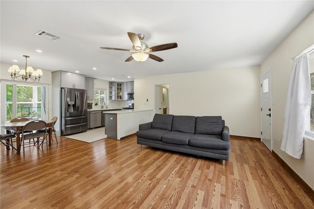 4107 NW 19TH TERRACE, Gainesville, FL 32605
