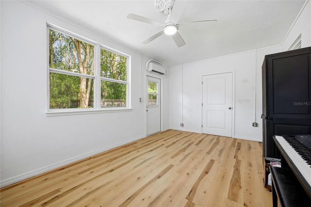 4107 NW 19TH TERRACE, Gainesville, FL 32605