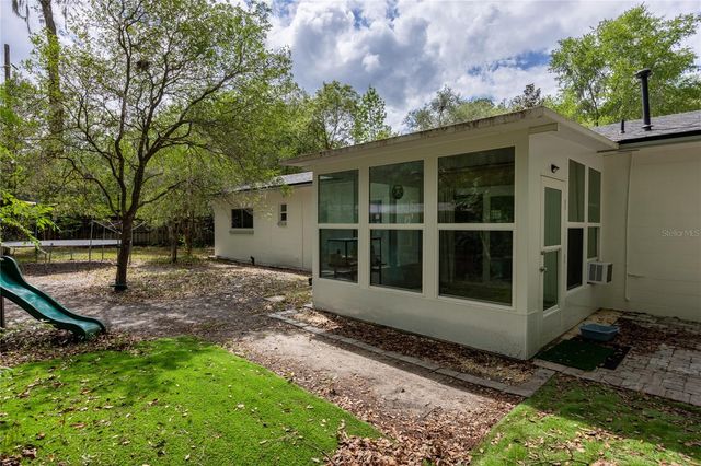 4107 NW 19TH TERRACE, Gainesville, FL 32605