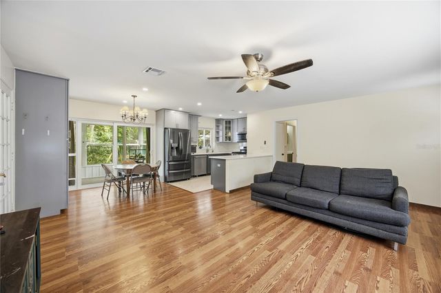 4107 NW 19TH TERRACE, Gainesville, FL 32605