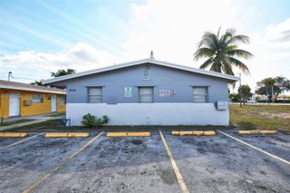3036 NW 2nd Street 1-4, Pompano Beach, FL 33069