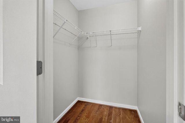 909 5TH ST SE, Washington, DC 20003