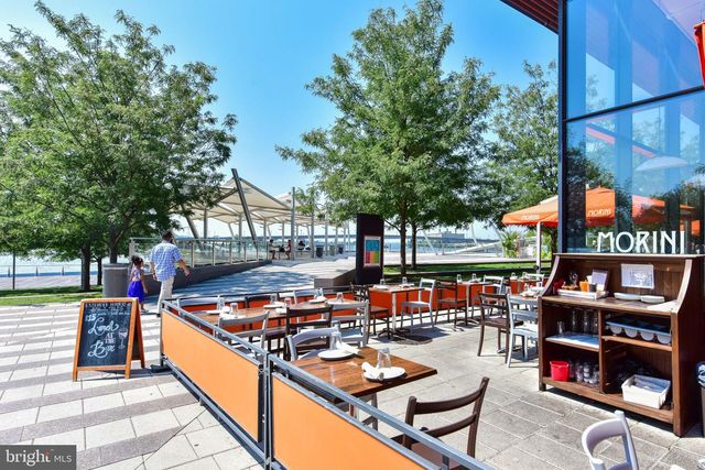 909 5TH ST SE, Washington, DC 20003