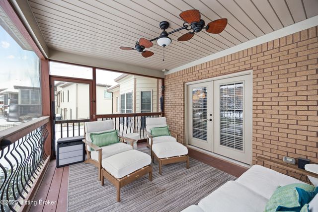 11101 Pebble Creek Dr, Louisville, KY 40241