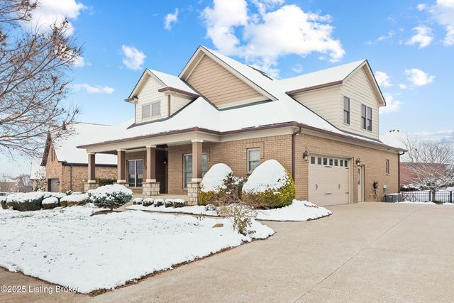 11101 Pebble Creek Dr, Louisville, KY 40241