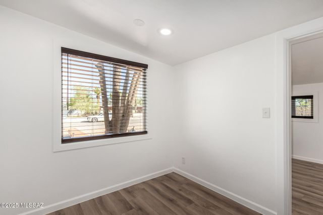 4020 E 27th Street, Tucson, AZ 85711
