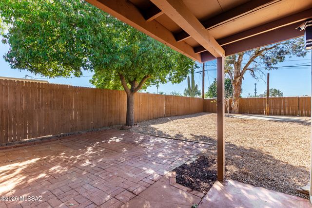 4020 E 27th Street, Tucson, AZ 85711