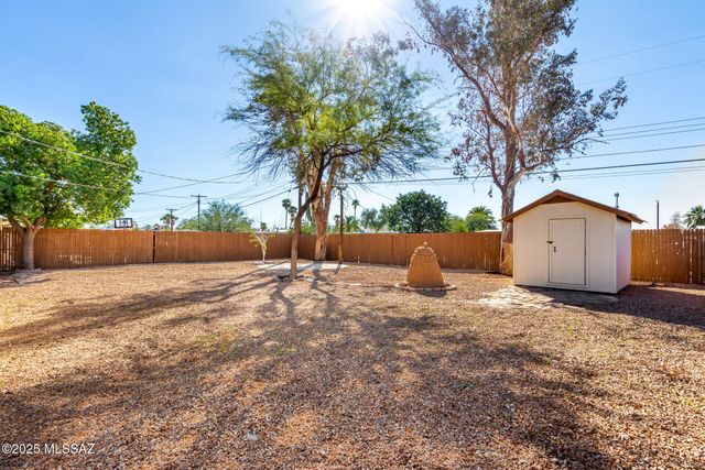 4020 E 27th Street, Tucson, AZ 85711