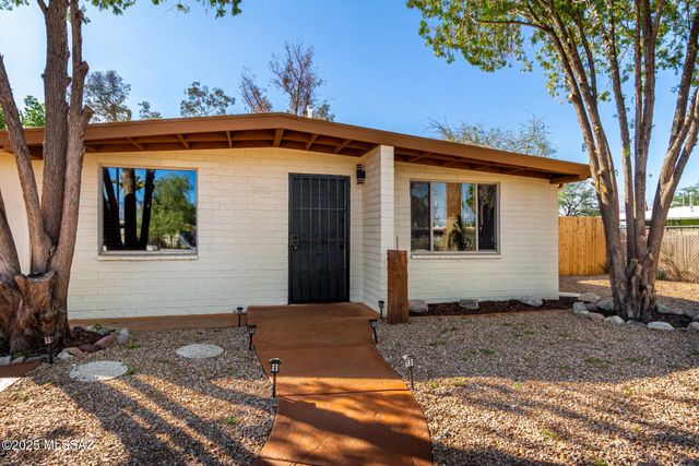 4020 E 27th Street, Tucson, AZ 85711
