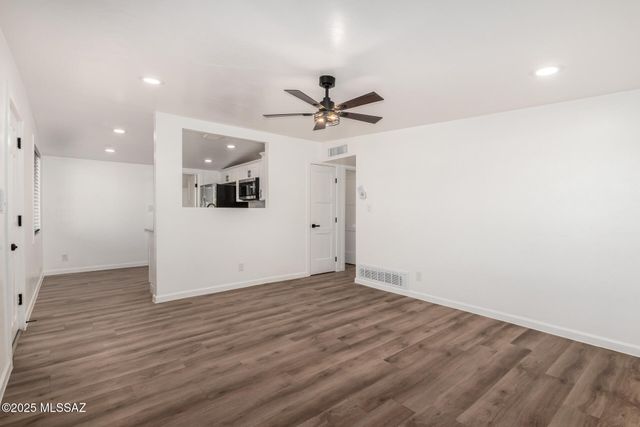 4020 E 27th Street, Tucson, AZ 85711