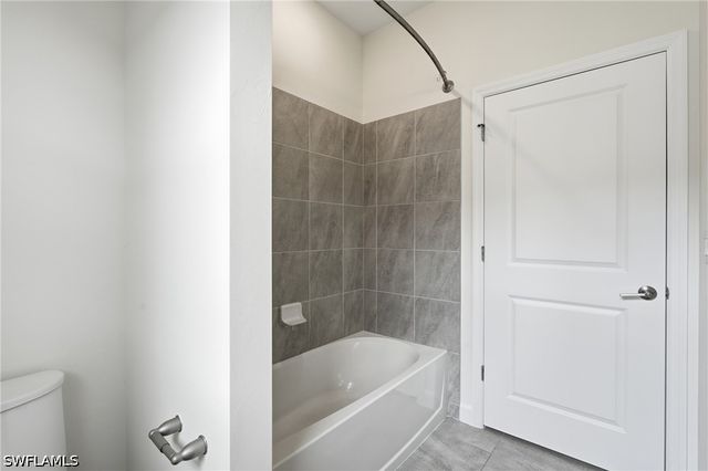 18311 Parksville DR, Estero, FL 33928