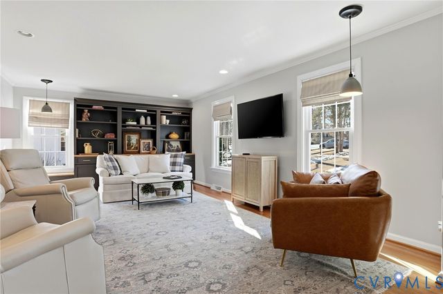 2617 Scarsborough Dr, Chesterfield, VA 23235