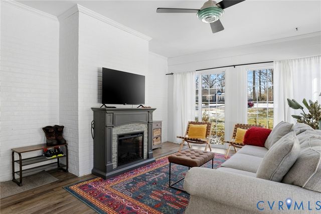 2617 Scarsborough Dr, Chesterfield, VA 23235