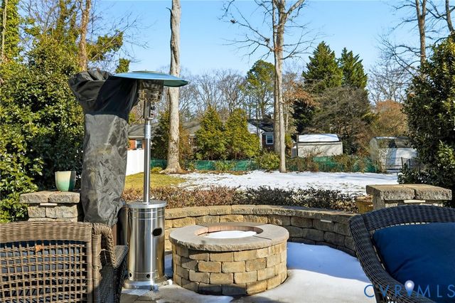 2617 Scarsborough Dr, Chesterfield, VA 23235