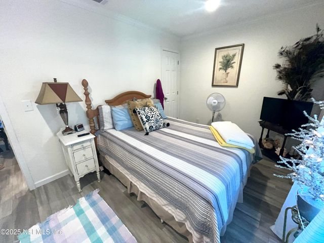 106 LAKE Circle, Satsuma, FL 32189