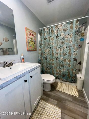 106 LAKE Circle, Satsuma, FL 32189