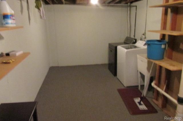 6362 Richard Run, West Bloomfield, MI 48322