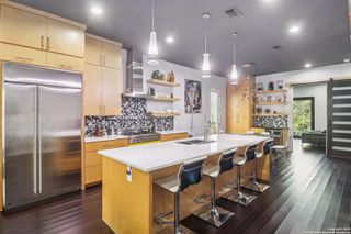 128 Clay St., San Antonio, TX 78204