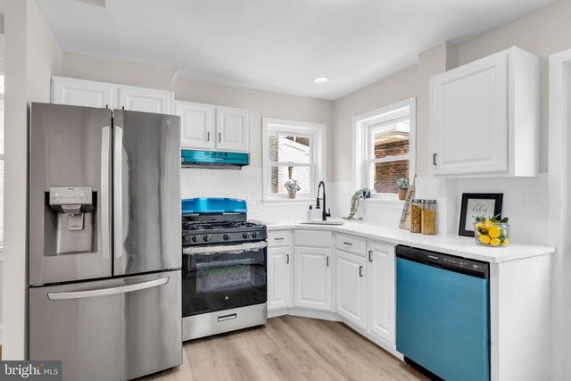 6804 VENTNOR AVE, Ventnor City, NJ 08406