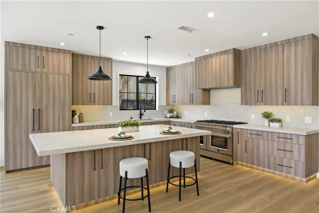 24142 AMURRO, Mission Viejo, CA 92691