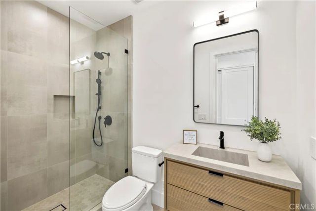 24142 AMURRO, Mission Viejo, CA 92691