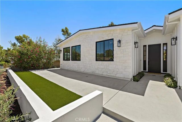 24142 AMURRO, Mission Viejo, CA 92691