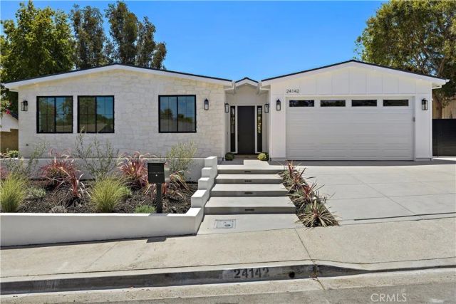 24142 AMURRO, Mission Viejo, CA 92691